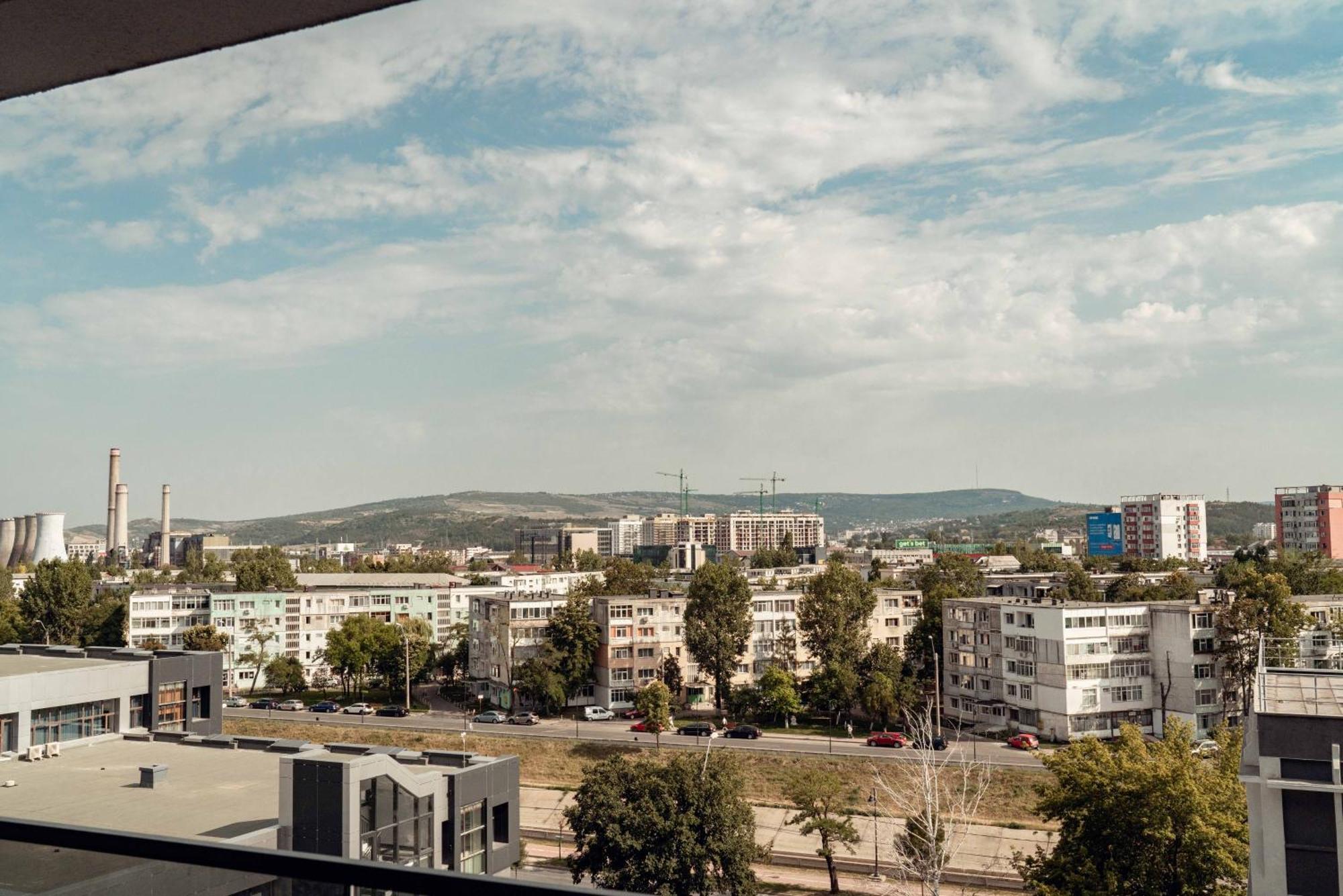 Cozy Apartments At Q Residence - Palas Mall ヤシ エクステリア 写真